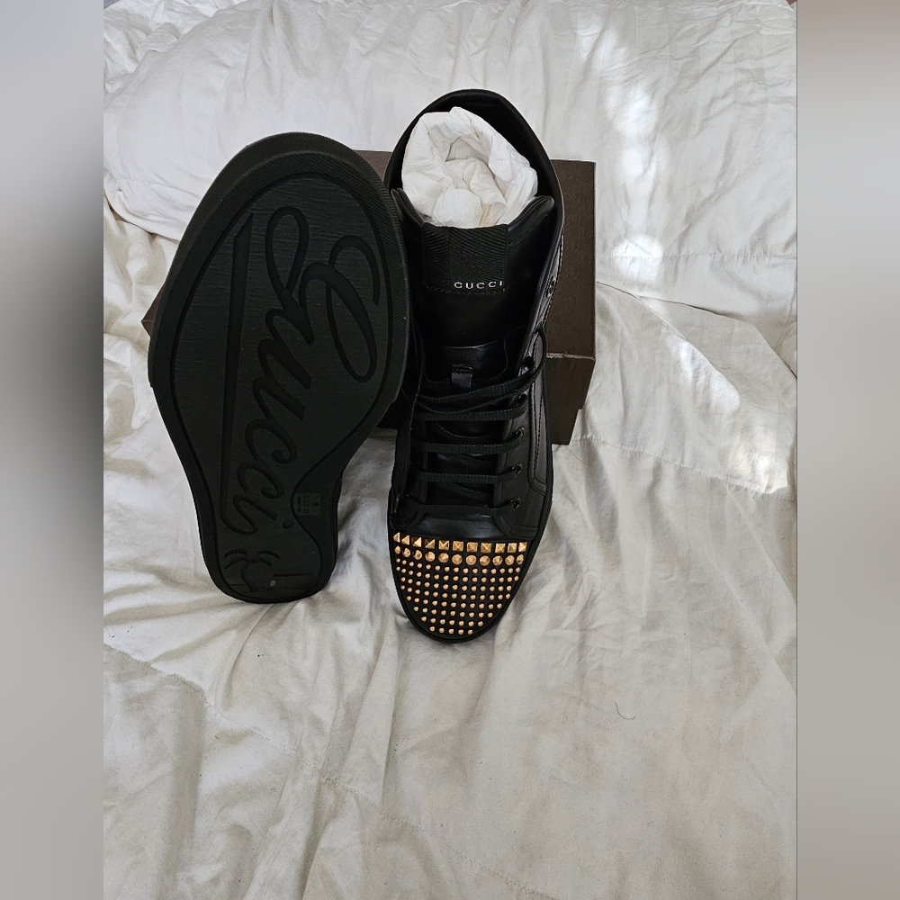 Gucci Unisex Lambskin Sneakers